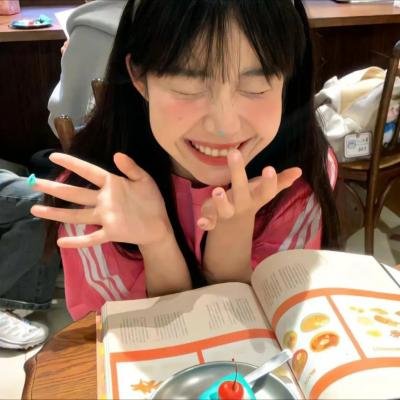 妮可睡不著